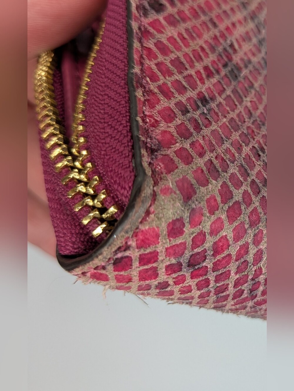 Coach Wallet Python Snakeskin Leather Raspberry Pink Black Zip Around Accordion - Picture 14 of 16